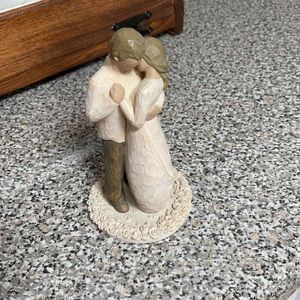 Willow Tree Promise figurine